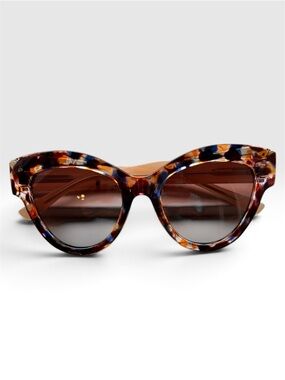 🕶️ Privé Revaux Multicolor Tortoiseshell Round Sunglasses with Collapsible Case
